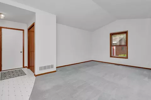 Living - 3396 E 22nd Rd, Ottawa, IL 61350 photo 5 of 5