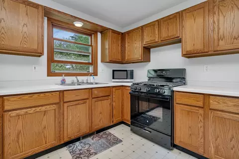 Kitchen - 3396 E 22nd Rd, Ottawa, IL 61350 photo 2 of 5