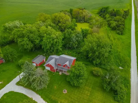View/Area - 3396 E 22nd Rd, Ottawa, IL 61350 photo 4 of 10