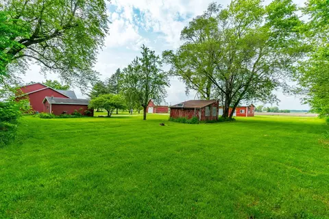 Exterior - 3396 E 22nd Rd, Ottawa, IL 61350 photo 9 of 9