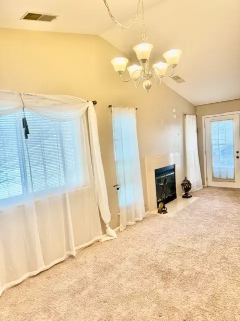 Living - 1406 Tulip Ct #D2, Wheeling, IL 60090 photo 2 of 3