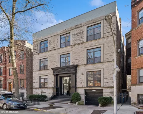 717 W Briar Pl #2W, Chicago, IL 60657