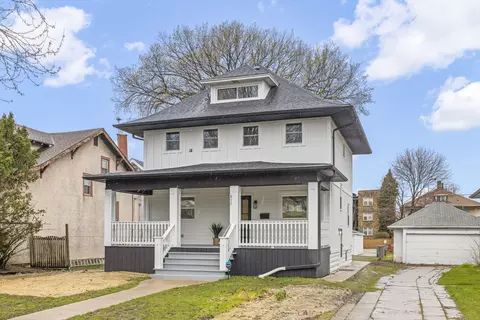 837 Wisconsin Ave, Oak Park, IL 60304