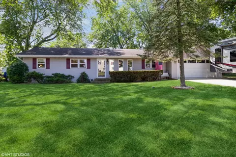 23515 W Fern St, Plainfield, IL 60586