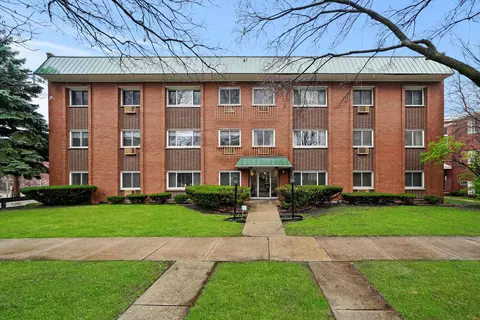 433 S Lombard Ave #24, Oak Park, IL 60304