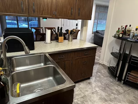 14237 Dobson Ave, Dolton, IL 60419 photo 8