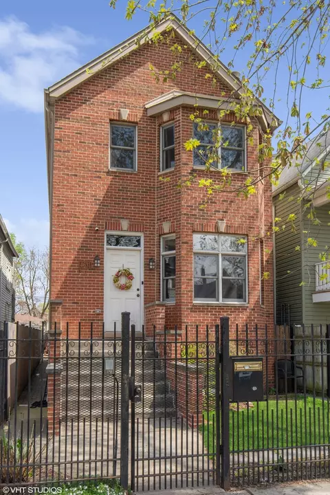 4631 N Harding Ave, Chicago, IL 60625