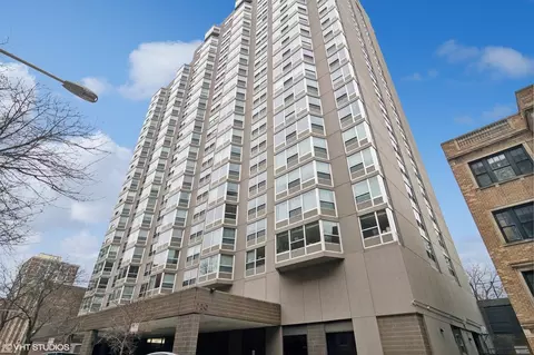 720 W Gordon Ter #22F, Chicago, IL 60613
