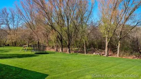 Exterior - 38 W400 Arrowmaker Pass, Elgin, IL 60124 photo 17 of 17