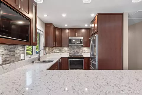Kitchen - 38 W400 Arrowmaker Pass, Elgin, IL 60124 photo 2 of 2
