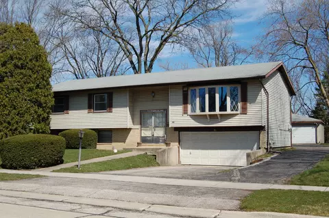 1531 Cypress Ave, Hanover Park, IL 60133