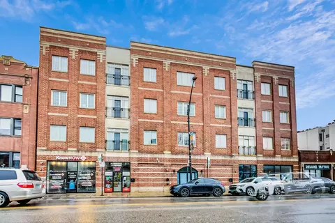 1453 W Irving Park Rd #203, Chicago, IL 60613