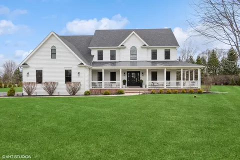 5 N015 Oak Hill Dr, Saint Charles, IL 60175