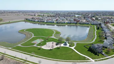 View/Area - 24920 Gates Ln, Plainfield, IL 60585 photo 3 of 3