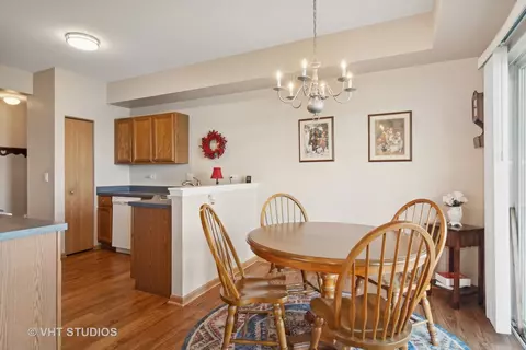 Dining - 24920 Gates Ln, Plainfield, IL 60585 photo 1 of 2