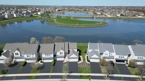 View/Area - 24920 Gates Ln, Plainfield, IL 60585 photo 2 of 3