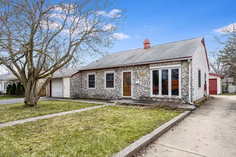 626 Iola Ave, Romeoville, IL 60446