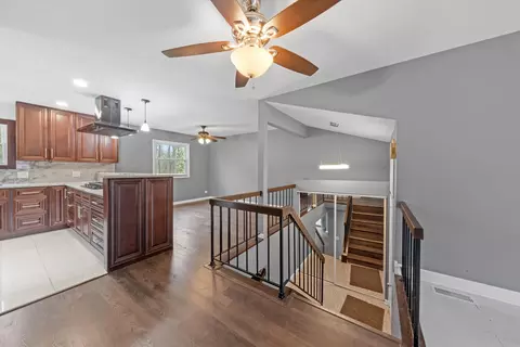 Other - 109 Heather Ct, Rolling Meadows, IL 60008 photo 3 of 14