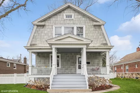 4160 Raymond Ave, Brookfield, IL 60513