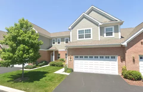 1814 Torrey Pkwy, Libertyville, IL 60048