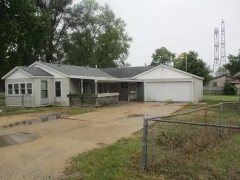 837 Tampa Dr, Machesney Park, IL 61115