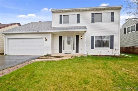 2607 Homestead Dr, Naperville, IL 60564