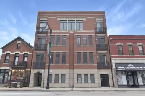 1359 W Fullerton Ave #2W, Chicago, IL 60614