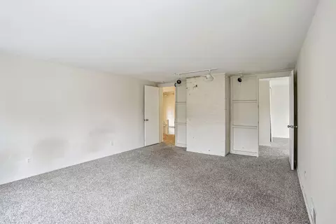 Living - 508 S Willis Ave, Champaign, IL 61821 photo 3 of 3