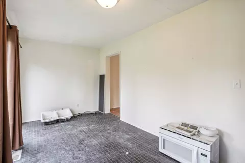 Bedroom - 508 S Willis Ave, Champaign, IL 61821 photo 2 of 4