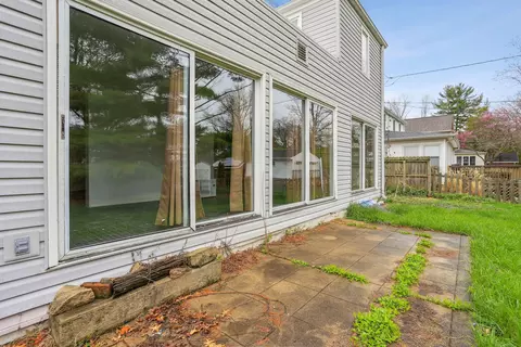 Exterior - 508 S Willis Ave, Champaign, IL 61821 photo 7 of 10