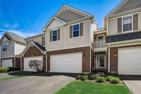 235 Lineas Dr, Geneva, IL 60134