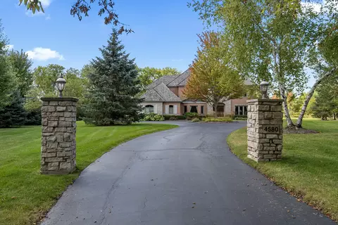 4580 Pamela Ct, Long Grove, IL 60047