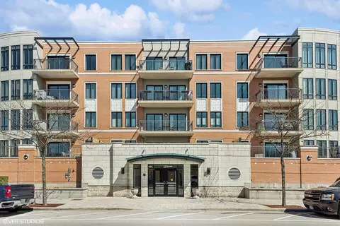 135 S York St #514, Elmhurst, IL 60126