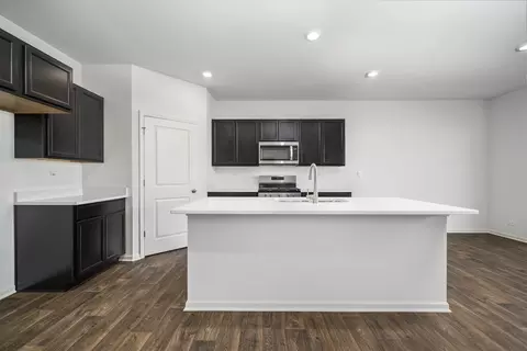 Kitchen - 2006 Legacy Pointe Blvd, Plainfield, IL 60586 photo 1 of 5