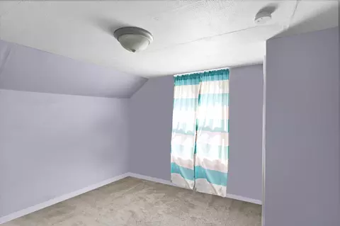 105 S Commonwealth Ave, Elgin, IL 60123 photo 11