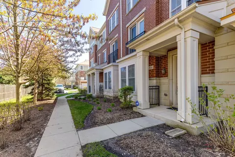 206 W Hyde St, Arlington Heights, IL 60005