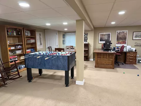 Other - 2098 Creekside Dr, Wheaton, IL 60189 photo 10 of 11