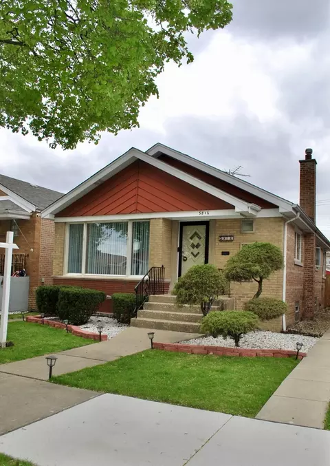 5816 S Mcvicker Ave, Chicago, IL 60638
