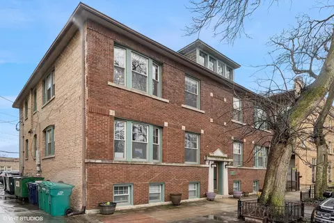 739 Van Buren St #2E, Oak Park, IL 60304
