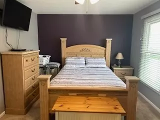 Bedroom - 1846 Williamsburg Dr, Hoffman Estates, IL 60169 photo 1 of 4
