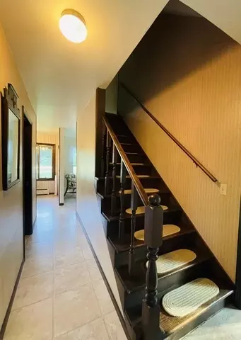 Entry Way - 2994 E 1150th St, Mcnabb, IL 61335 photo 1 of 2