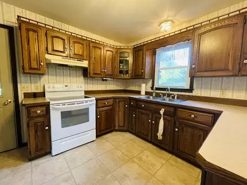 Kitchen - 2994 E 1150th St, Mcnabb, IL 61335 photo 1 of 7
