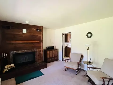 Living - 2994 E 1150th St, Mcnabb, IL 61335 photo 5 of 8