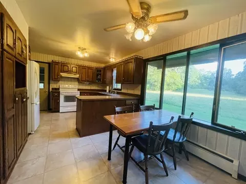 Kitchen - 2994 E 1150th St, Mcnabb, IL 61335 photo 6 of 7
