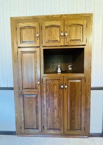 Kitchen - 2994 E 1150th St, Mcnabb, IL 61335 photo 5 of 7
