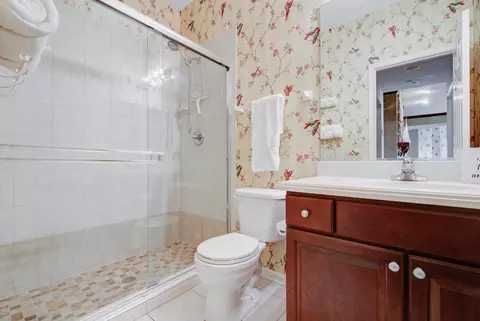 Bath - Undisclosed, Plano, IL 60545 photo 1 of 2