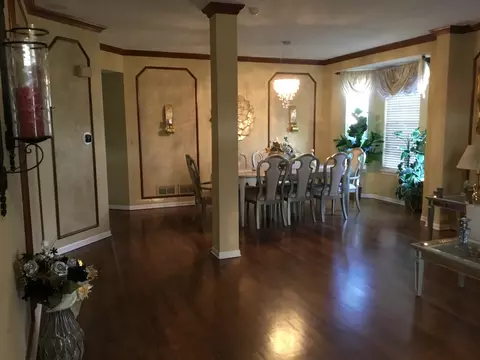 Living - Undisclosed, Plano, IL 60545 photo 2 of 7