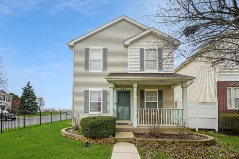 245 Heather Ct, Romeoville, IL 60446