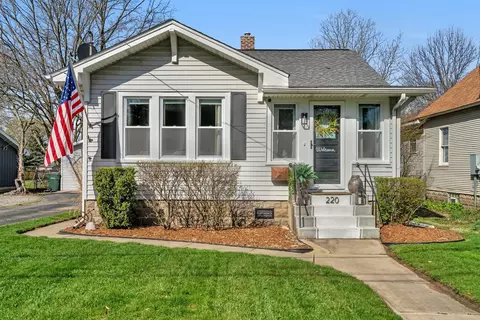 220 S Mary St, Coal City, IL 60416