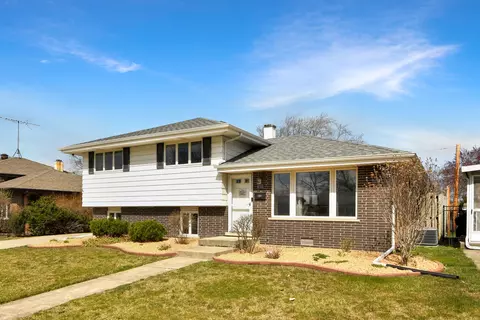 6702 164th Pl, Tinley Park, IL 60477